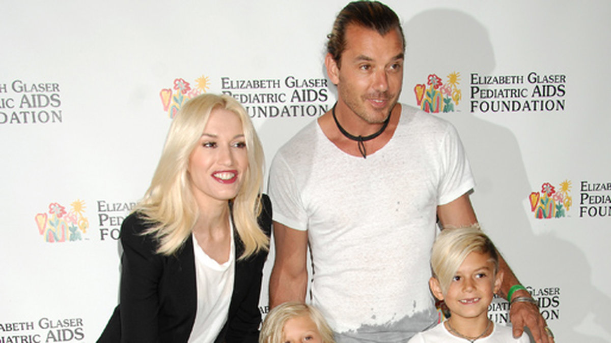 Gwen och Gavin med sina två söner Zuma och Kingston samt systerdottern Stella Stefani. 