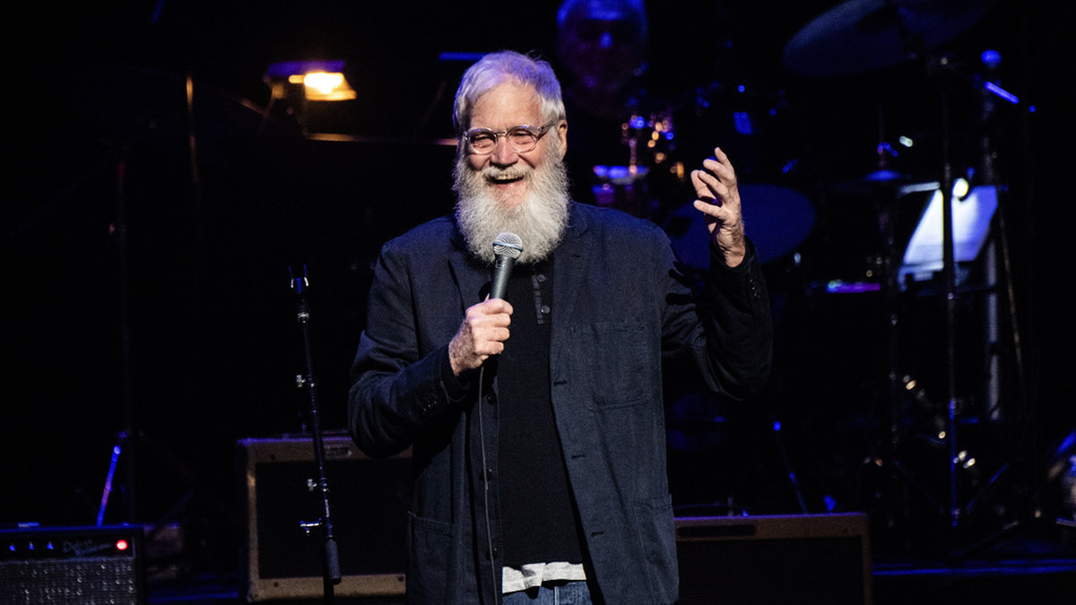 David Letterman, som efter pensioneringen från tv-världen odlat helskägg, gästar 40-årsjubileet av den pratshow han en gång startade. Arkivbild.