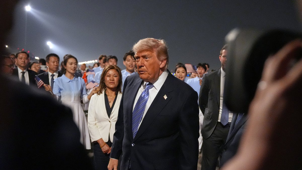 Trump har anlänt till Kina – Musk och Huang på plats