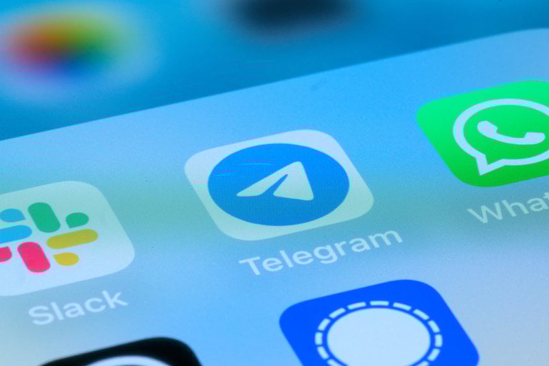 Telegram har varit ett relativt fristående alternativ för många icke-propagandistiska röster under Rysslands invasionskrig i Ukraina, på bägge sidor. Nu begränsas åtkomsten till appen i Ryssland.