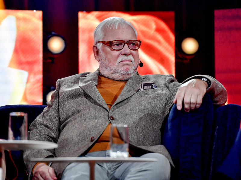 Leif Mannerström sörjer sin vän Johnny Johansson. Foto: Maja Suslin/TT Leif Mannerström sörjer sin vän Johnny Johansson. Foto: Maja Suslin/TT