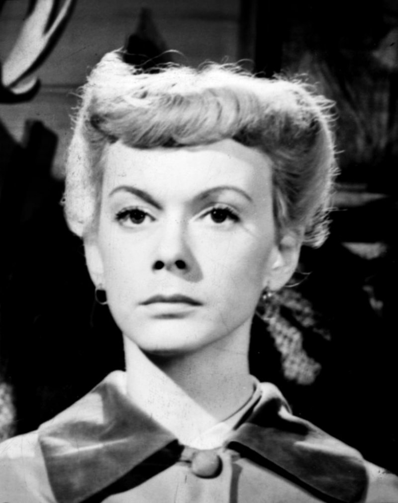 Anita Björk som Fröken Julie, i den prisbelönta filmversionen regisserad av Alf Sjöberg 1951. Pressbild.