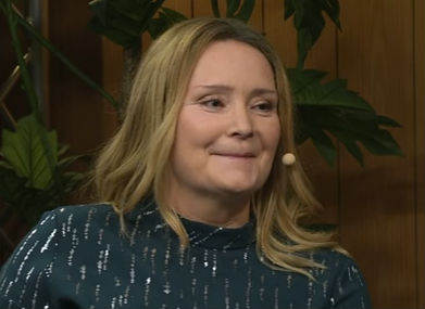 Barnmorskan Therese Zetterqvist Eriksson medverkade nyligen i SVT Barnkanalens ungdomsprogram Random Mix, där hon svarade på de unga tittarnas frågor om mens.