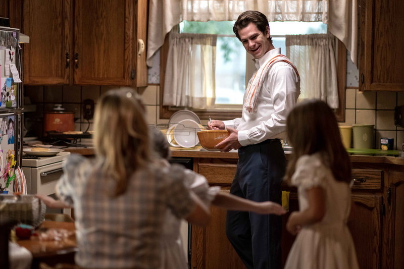 Andrew Garfield som mordutredaren Jeb Pyre i 'Under the banner of heaven'. Pressbild.