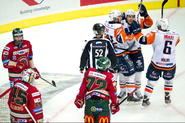 Frölunda mosades av Växjö, som vann med 6-2.