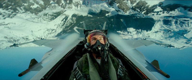 Tom Cruise flyger igen, i uppföljaren 'Top gun: Maverick'. Pressbild.