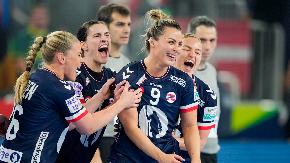 Nora Mørk (9) blev matchens lirare i EM-finalen där Norge besegrade Danmark.