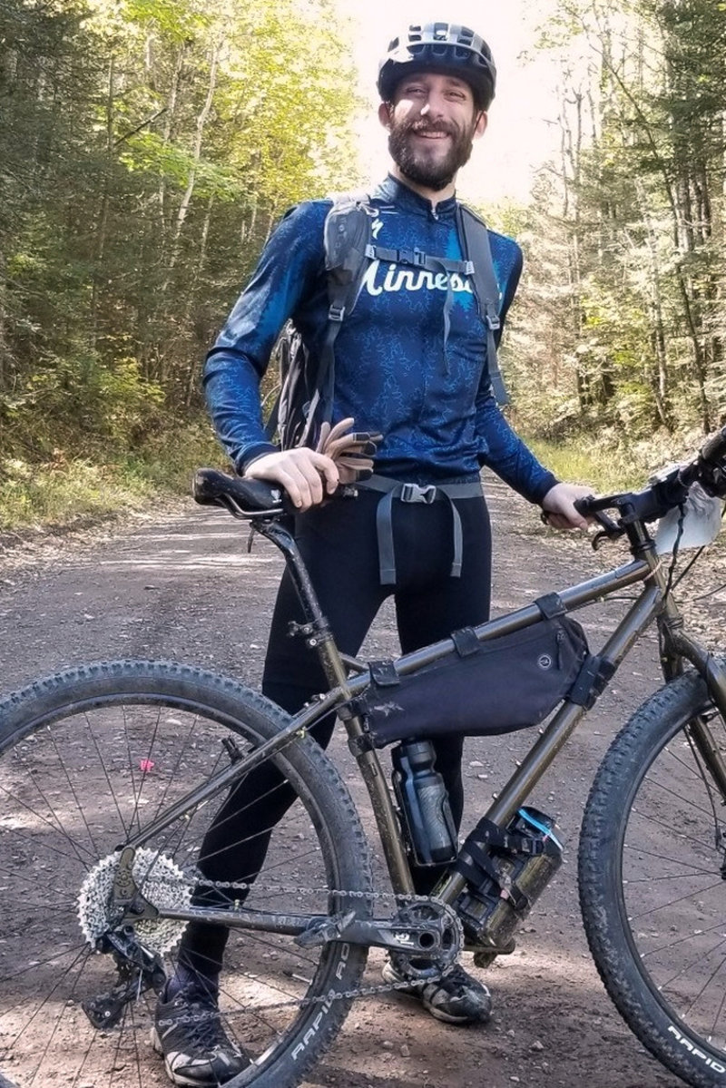 37-årige Alex Pretti i ett odaterat foto distribuerat av familjemedlemmen Michael Pretti.