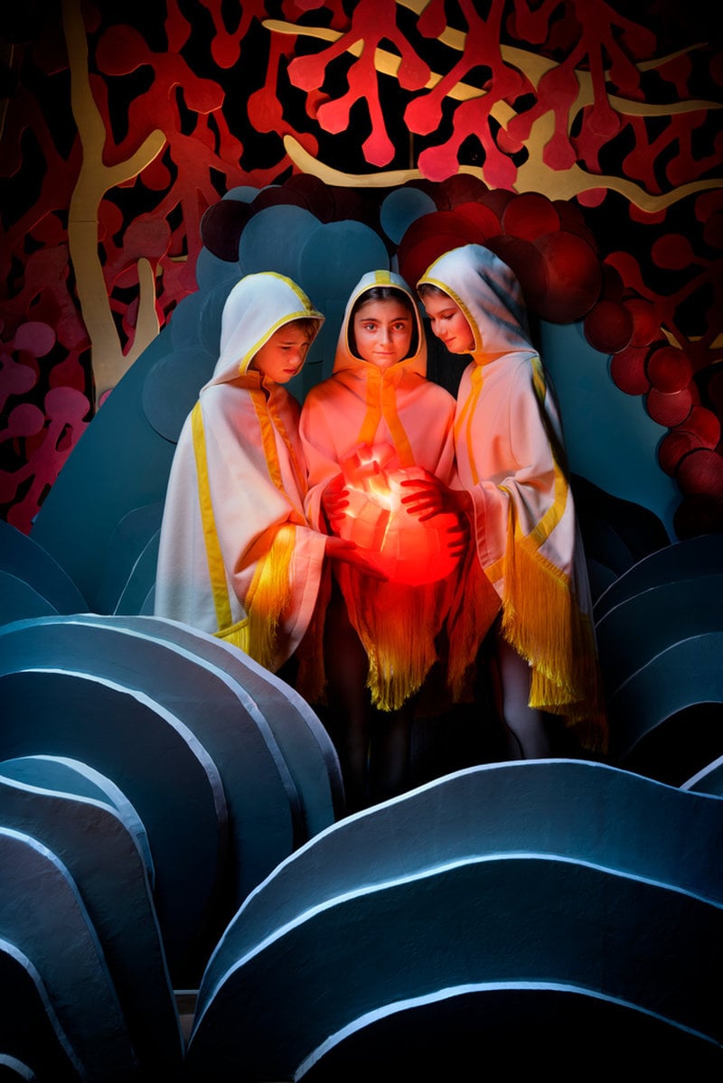 Sjungande spöken, stor barnkör och inslag av jojk ingår i den nya samiska operan.