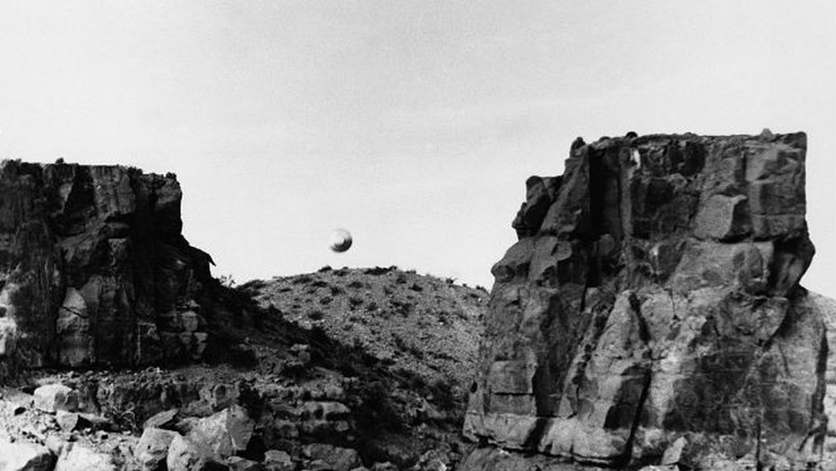 En bild på ett "UFO", fotograferat av en student på New Mexico State University 1967.