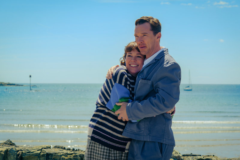 Olivia Colman och Benedict Cumberbatch i "The Roses".