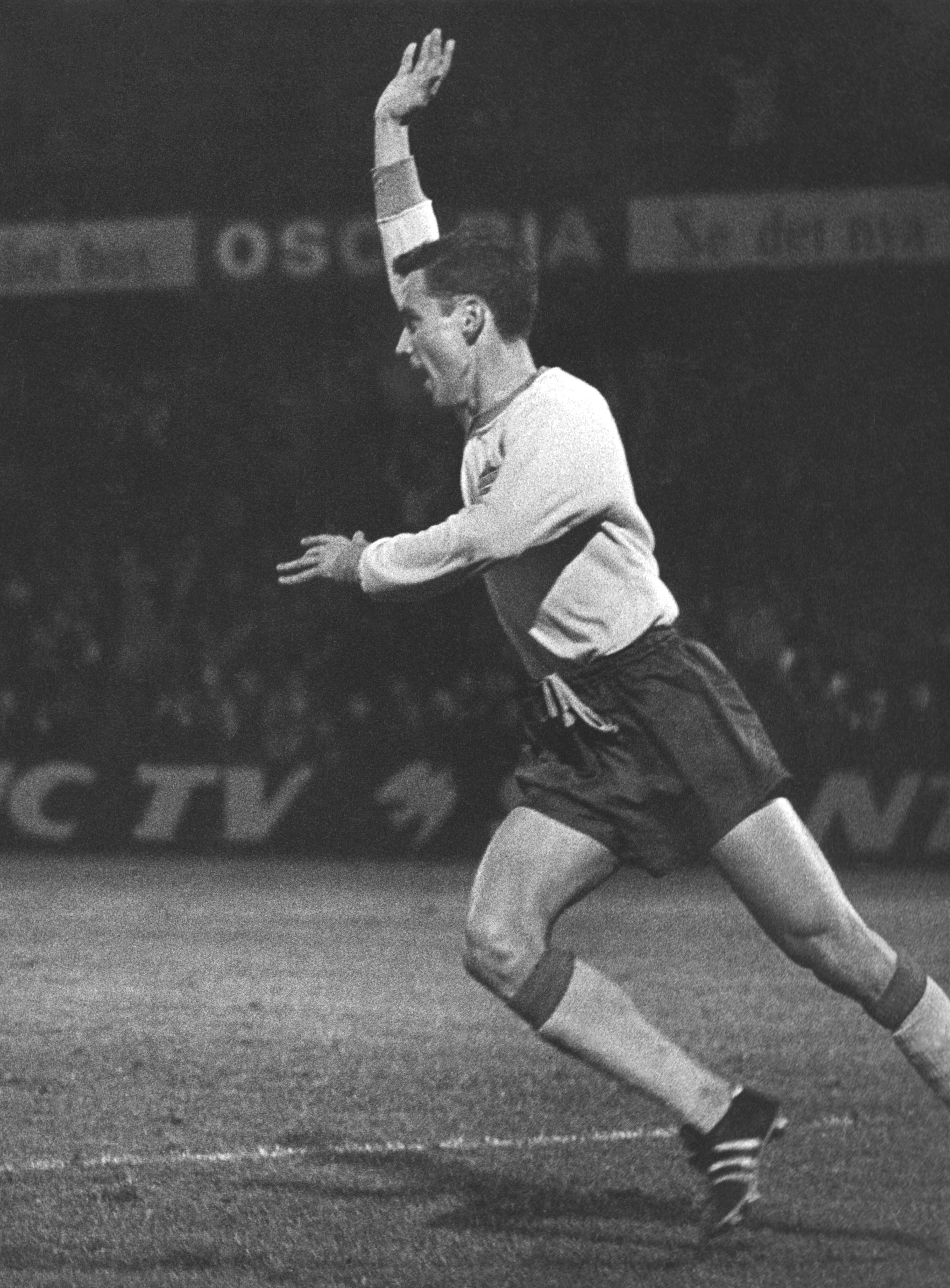 Som liten såg han Ove Kindvalls två mål mot Frankrike 1969.