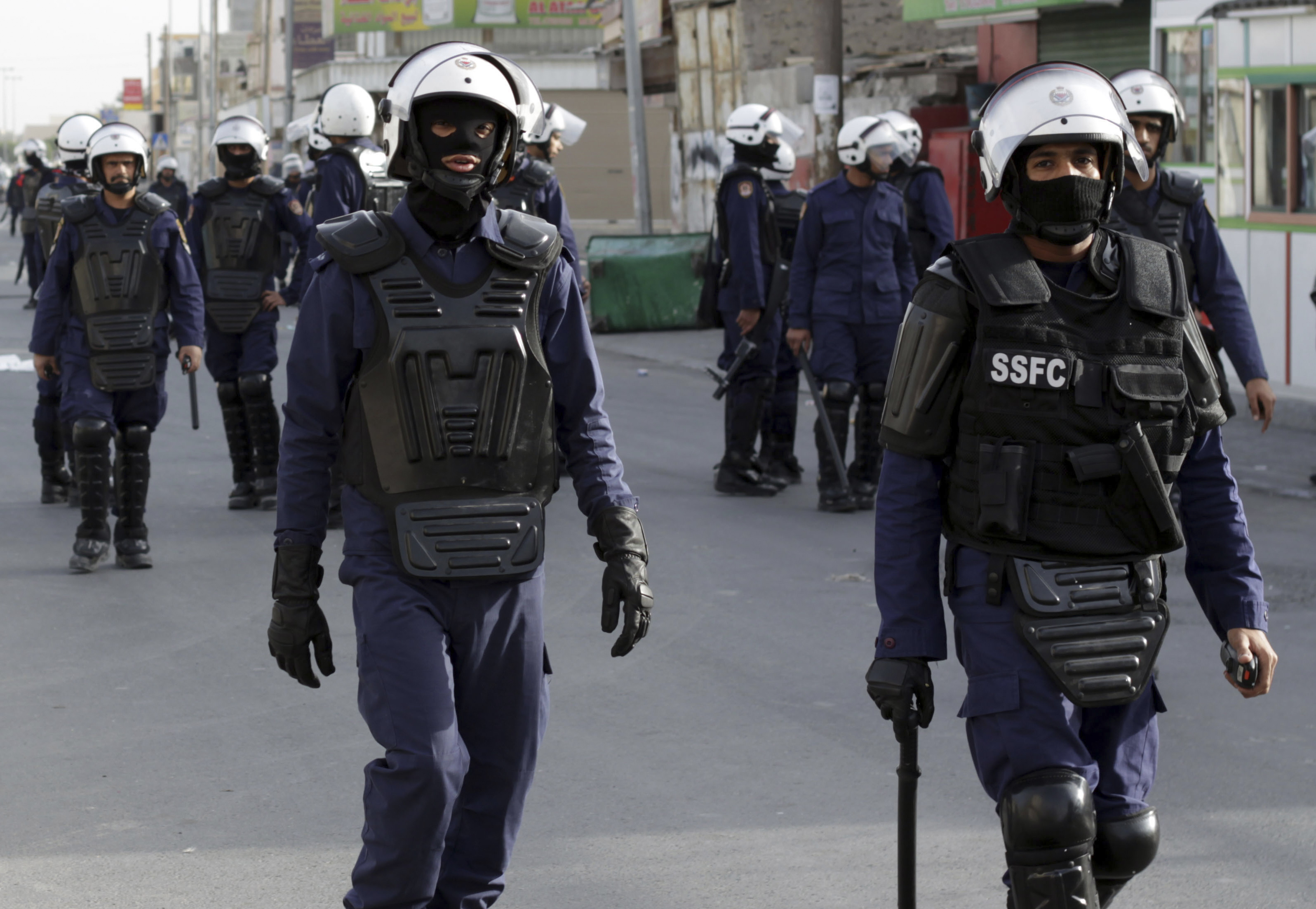 Säkerhetsstyrkorna har mer eller mindre patrullerat byarna runtomkring Manama sedan protesterna inleddes i februari 2011.