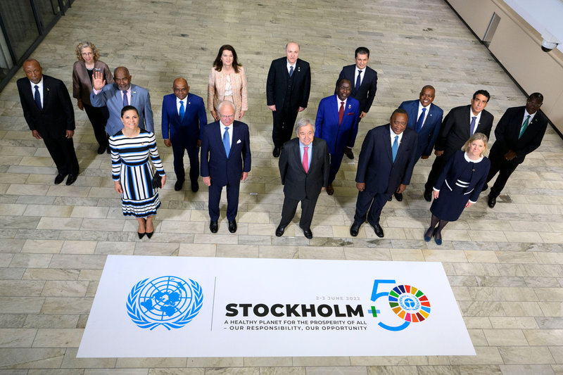 Gruppbild från Stockholm +50. Här syns bland andra kronprinsessan Victoria, kung Carl Gustaf, FN:s generalsekreterare António Guterres, Kenyas president Uhuru Kenyatta och statsminister Magdalena Andersson på främre raden.