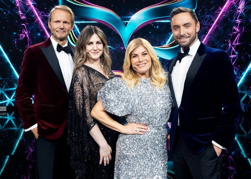 Det blev en delad seger i årets 'Masked singer' mellan Felix Herngren och Pernilla Wahlgren, som suttit i juryn tillsammans med Nour El-Refai och Måns Zelmerlöw.