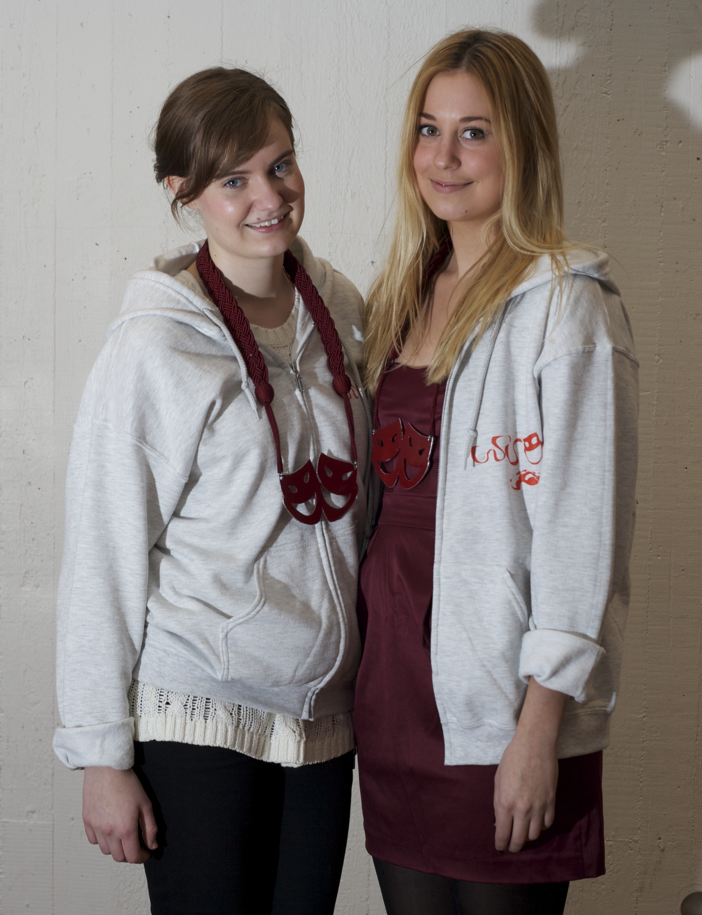 Hannah Jesinkey, 22, och Heidi Åman, 23, är direktriser.