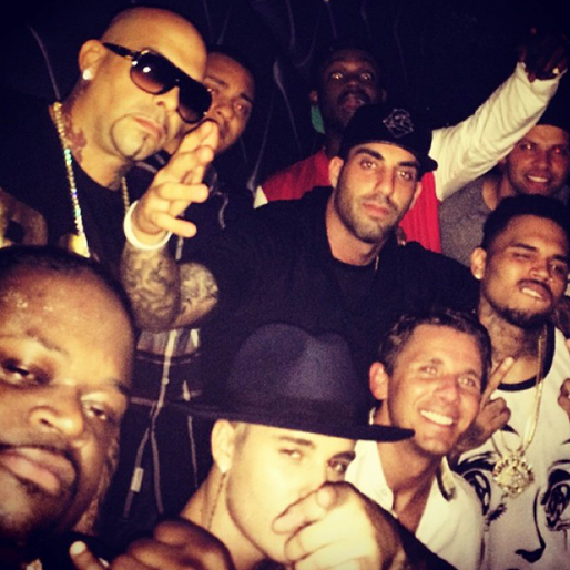 Tidigare i veckan passade Justin på att festa loss med Chris Brown. Tidigare i veckan passade Justin på att festa loss med Chris Brown.