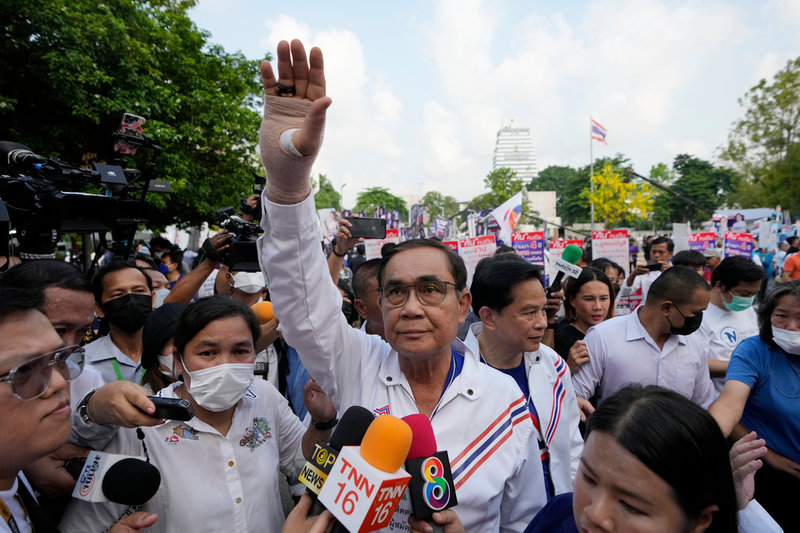 Thailands sittande premiärminister Prayut Chan-O-Cha i samband med att han formellt registrerade sig som kandidat i valet i början av april.