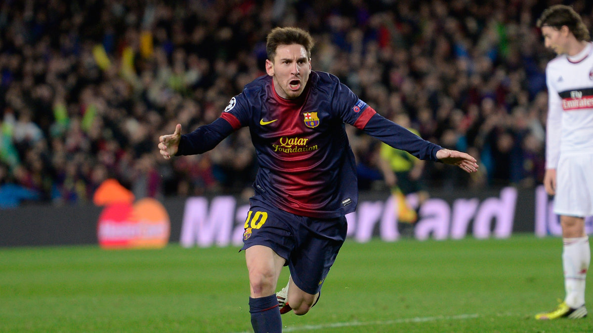 Anfallare: Lionel Messi, Argentina. Den enda aktiva i startelvan. Har vunnit priset som världens bäste fotbollspelare fyra år i rad. Har gjort flest mål i historien under en och samma säsong. 