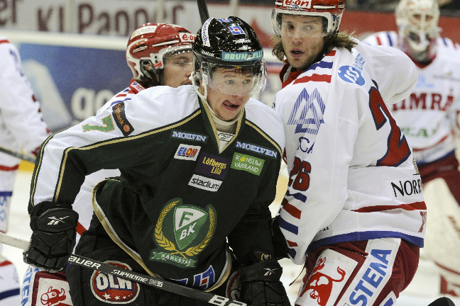 Johan "Bagarn" Andersson värvades från Färjestad till LHC inför säsongen. 