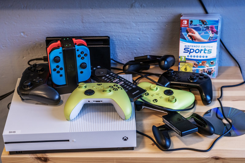 TV-spel, men inte internet. Undulater. Foto: Ole Berg-Rusten/NTB/TT