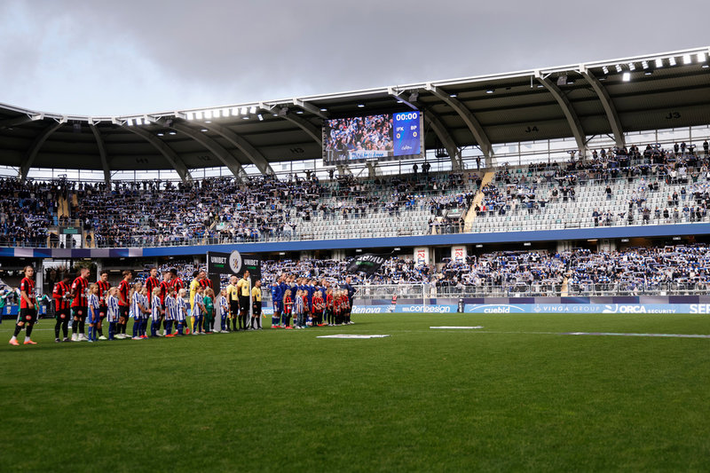 Tomma läktare på Gamla Ullevi inför IFK Göteborgs match mot Brommapojkarna.