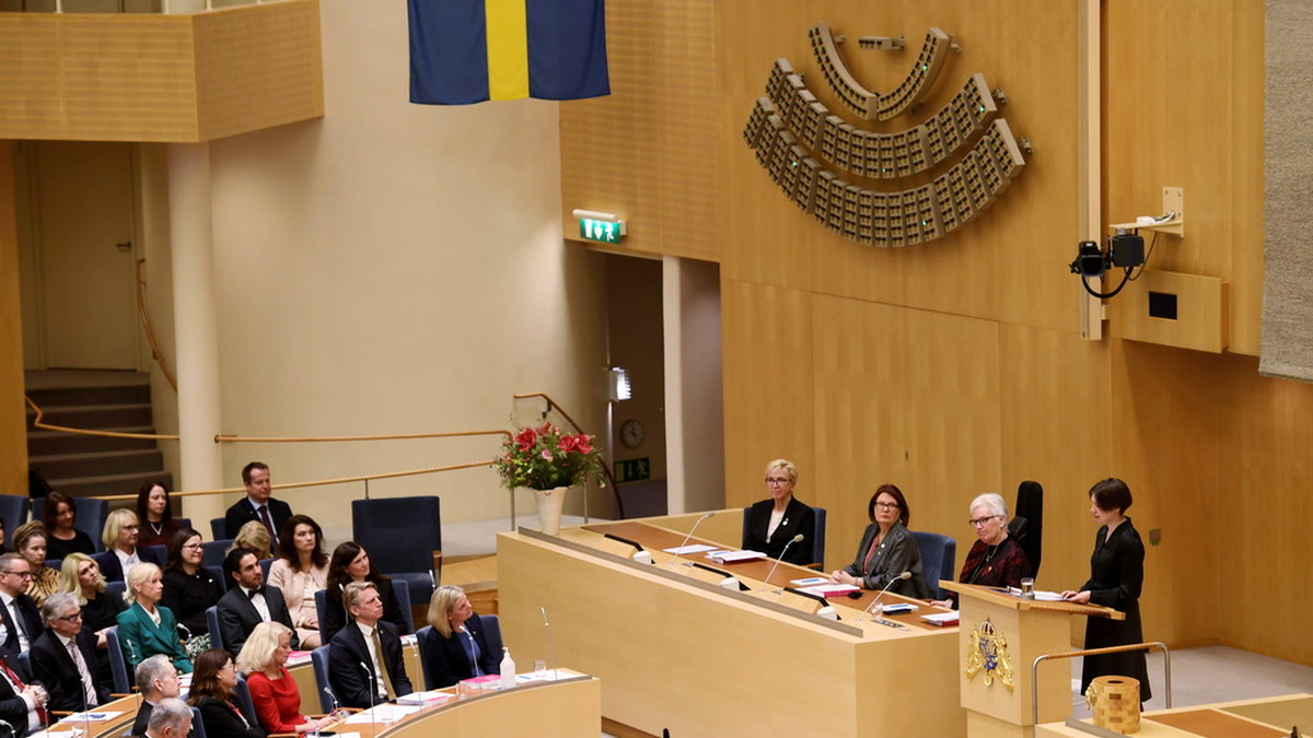 Miljöpartiets Annika Hirvonen i riksdagen. Arkivbild.