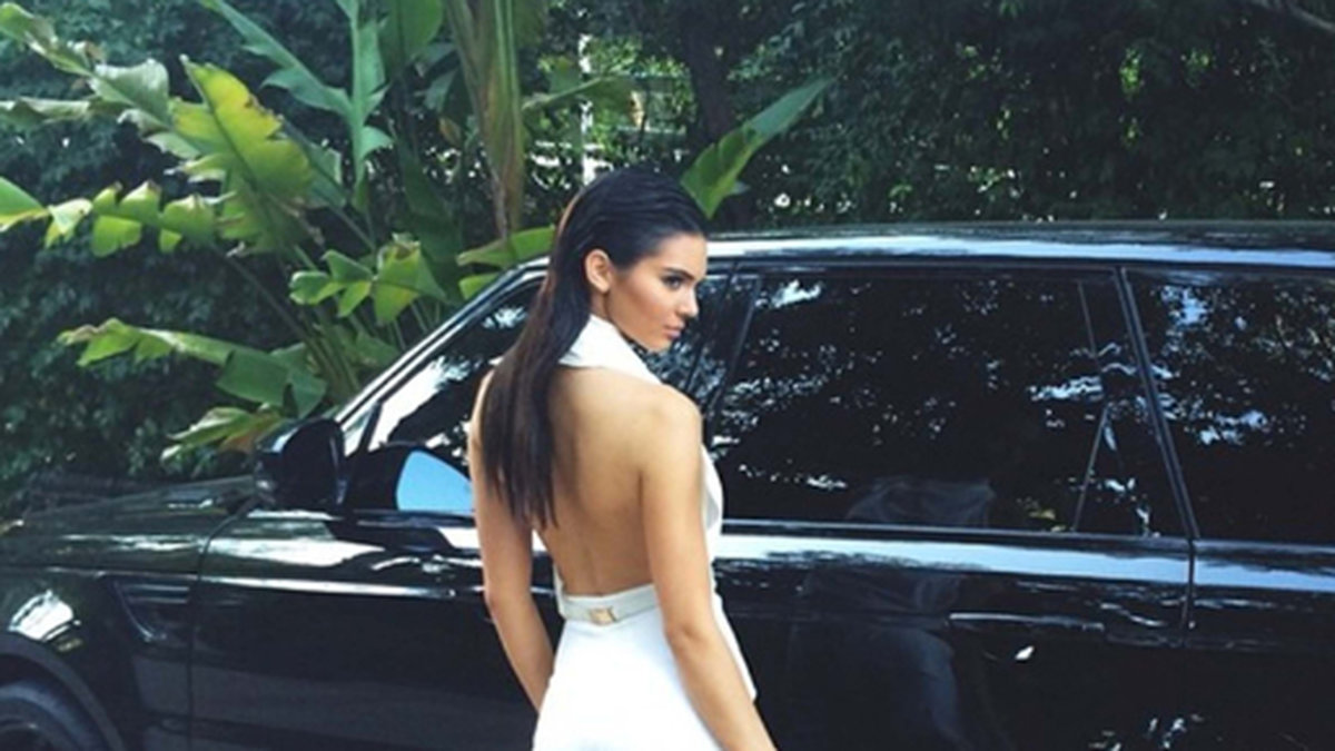 Kendall Jenner bjuder på en pose. 