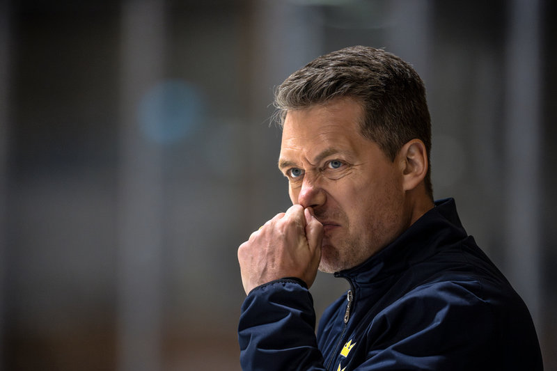 Förbundskapten Sam Hallam.