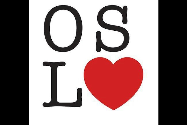 Oslo, Tyst minut, Bombattentat, Anders Behring Breivik, Skottlossning, Sergels Torg, Utøya, Facebook, Norge, Terrordåd