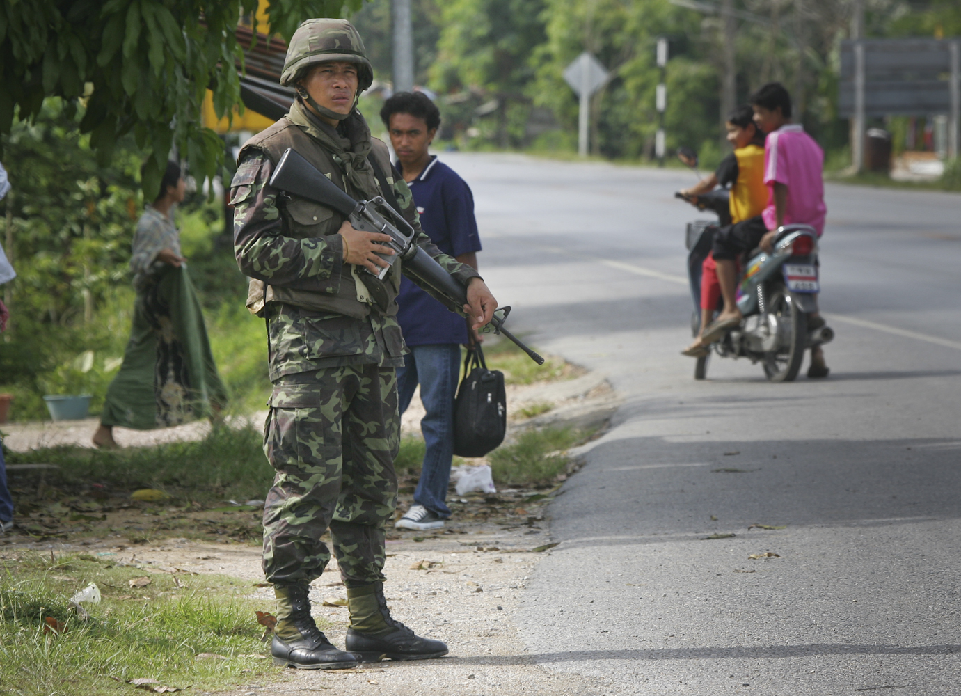 Rebeller, Polisen, Thailand, Bomb, Bombdåd