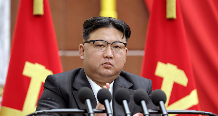 Kim Jong-Un, Relationer, Vladimir Putin, Nordkorea, USA, TT