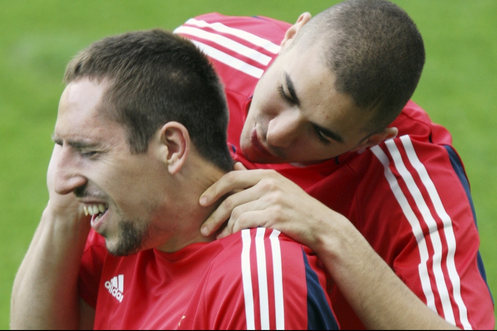 Franck Ribéry och Karim Benzema riskerar tre års fängelse och att stängas av från landslaget.