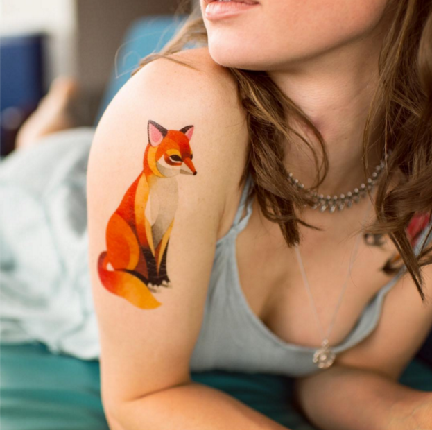 22. Tatueringar är ju inte ens söta? 22. Tatueringar är ju inte ens söta?
