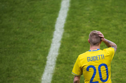 John Guidetti: 37 miljoner kronor. John Guidetti: 37 miljoner kronor.