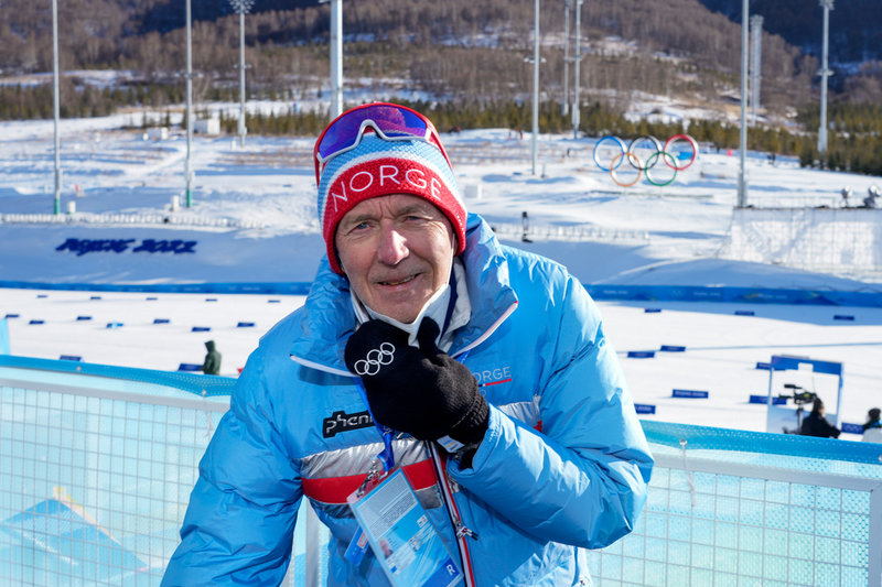 Ole Morten Iversen, lättad norsk landslagstränare, vid OS-spåren.