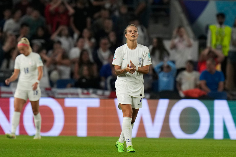 Rachel Daly blev uppsnurrad en del mot Spanien.