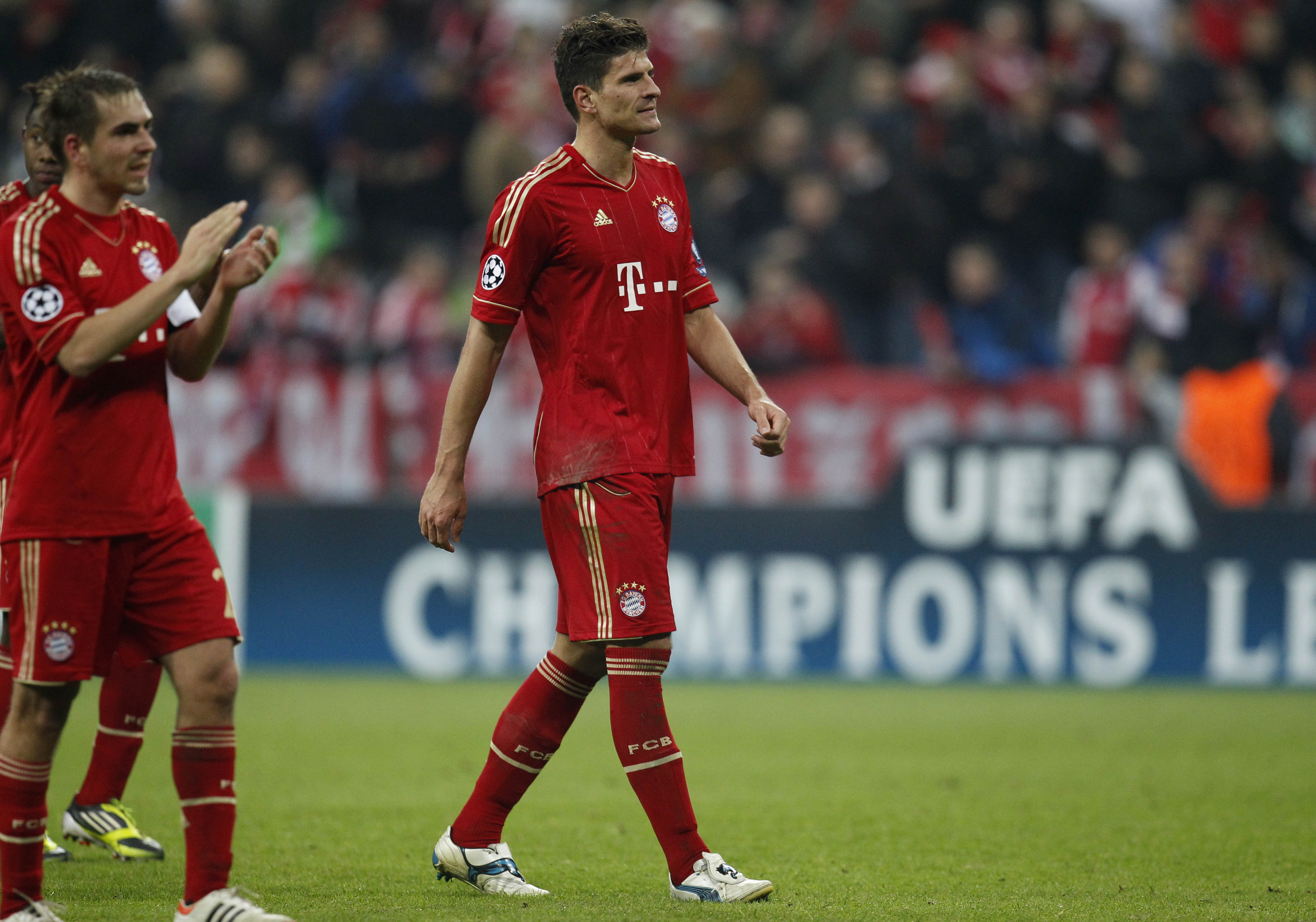 2-1 var ett bra resultat för Bayern - men mötet är långtifrån avgjort, för det räcker med 1-0 för marängerna på hemmaplan. 2-1 var ett bra resultat för Bayern - men mötet är långtifrån avgjort, för det räcker med 1-0 för marängerna på hemmaplan.