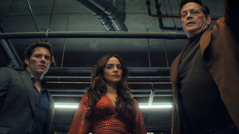 James Marsden, Eiza González och Vince Vaughn i "Mike & Nick & Nick & Alice".