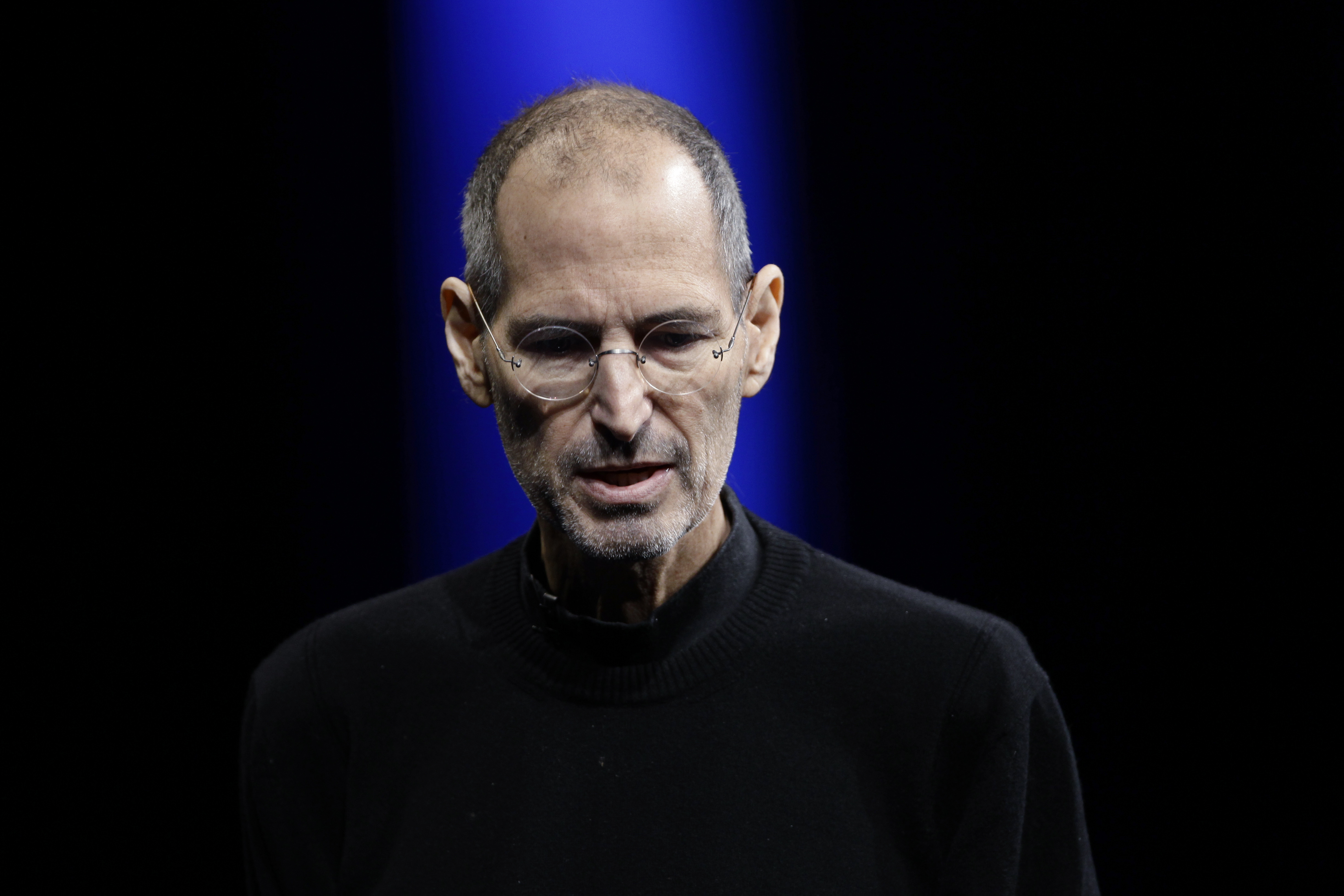 Steve Jobs gick ur tiden och den redan legendariske Applegurun upphöjdes till närmast religiös status.