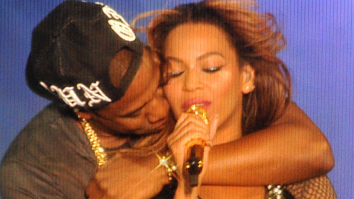 Beyoncé och Jay-Z:s "Crazy in love" har fått en ny het remix. 
