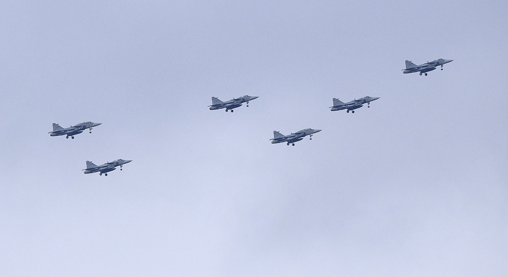 Malmö Gripen julgransformation försvarsmakten Malmö Gripen julgransformation försvarsmakten