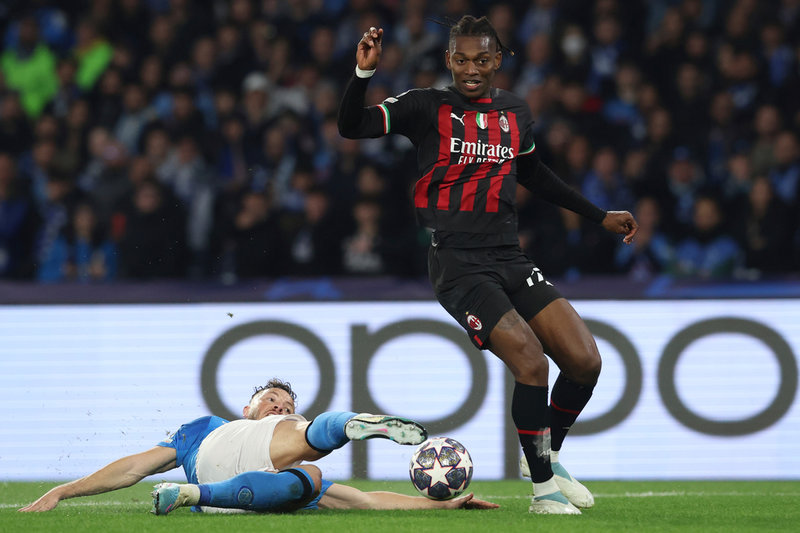Milans Rafael Leão.