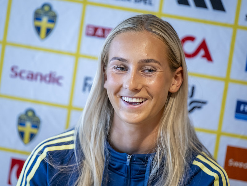 ajenspelare Ellen Wangerheim, lagkamrat med Smilla Holmberg, är också en EM-debutant. Foto: Johan Nilsson/TT ajenspelare Ellen Wangerheim, lagkamrat med Smilla Holmberg, är också en EM-debutant. Foto: Johan Nilsson/TT