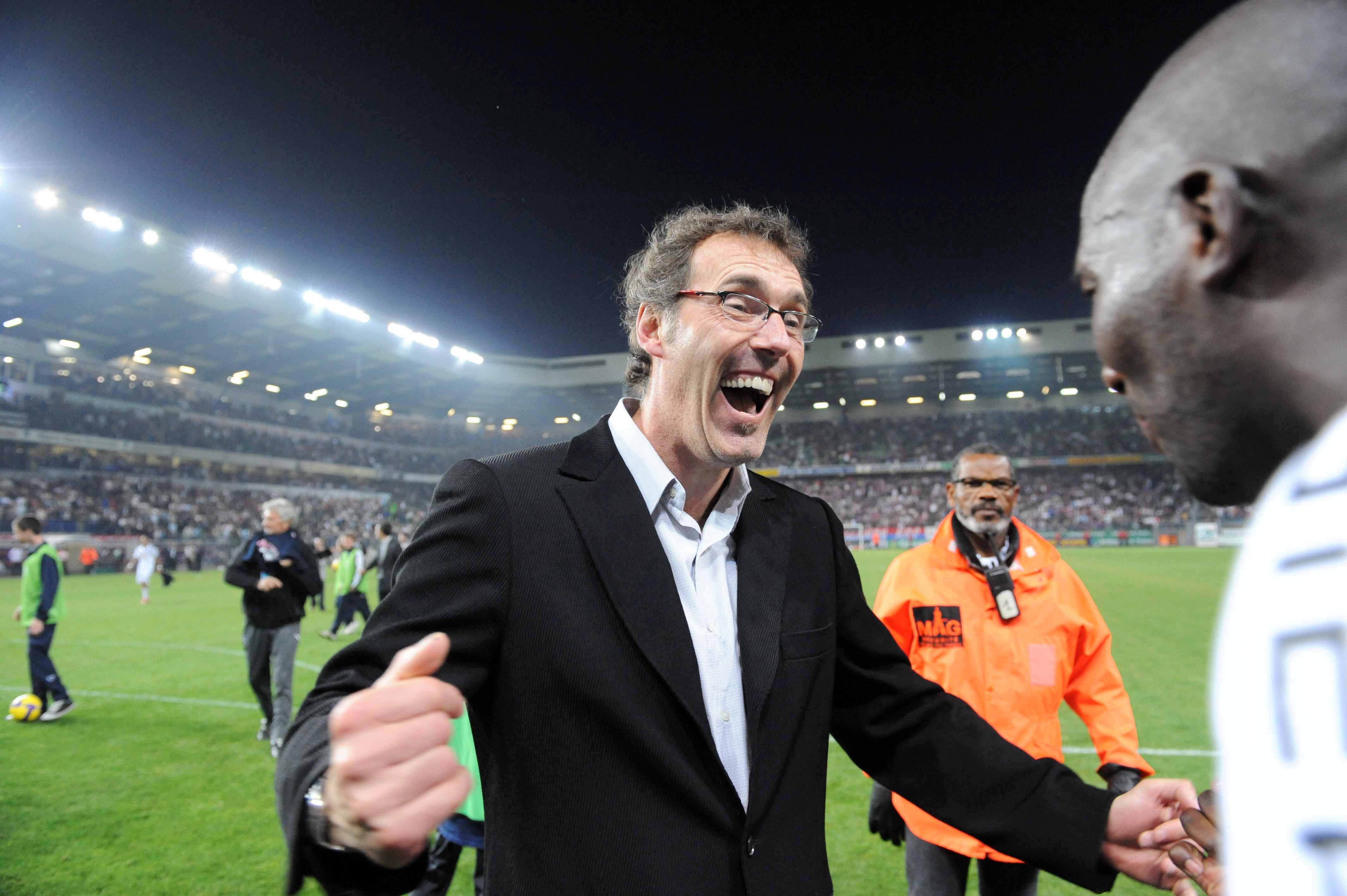 Laurent Blanc har plockat ut sin trupp som ska försvara le tricolore i EM. Här är hela truppen: Laurent Blanc har plockat ut sin trupp som ska försvara le tricolore i EM. Här är hela truppen: