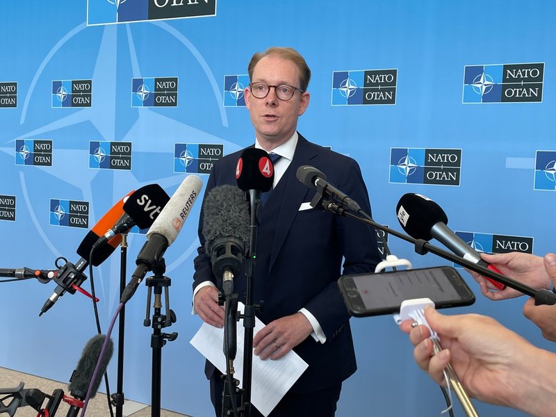 Utrikesminister Tobias Billström efter Nato-mötet i Bryssel.