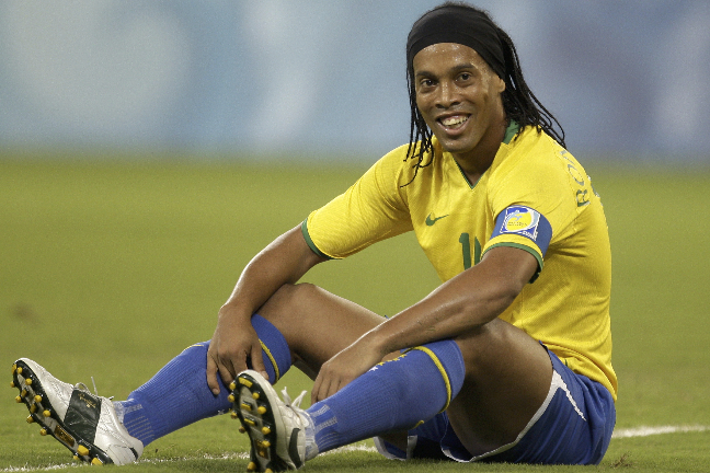 Ronaldinho, Dunga, Fotboll, serie a, Mano Menezes, Brasilien, milan