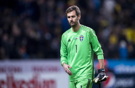 Andreas Isaksson: 11 miljoner kronor. Andreas Isaksson: 11 miljoner kronor.