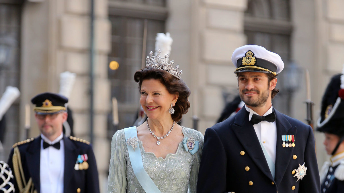 Drottning Silvia tillsammans med prins Carl-Philip.