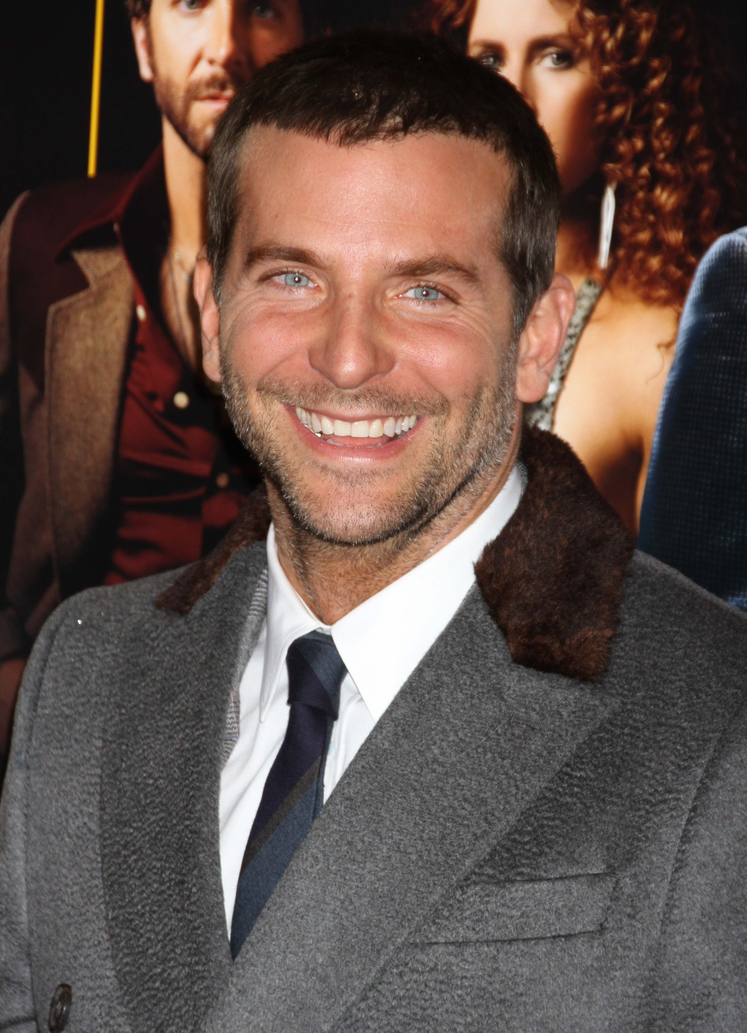 Den ständigt så glada Bradley Cooper bjuder ofta på ett leende. Den ständigt så glada Bradley Cooper bjuder ofta på ett leende.